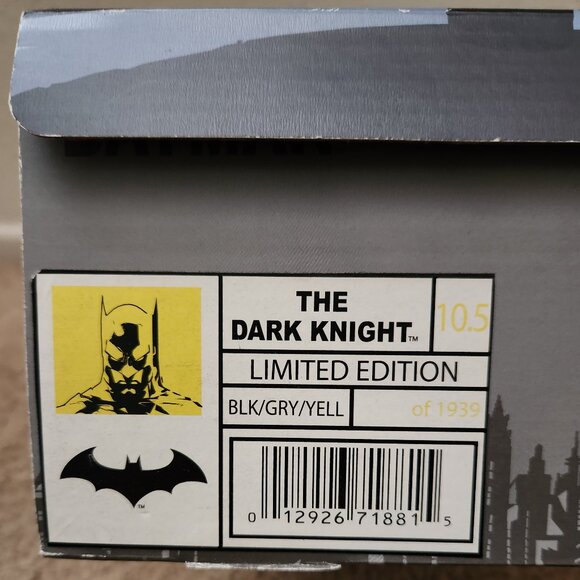 DC Comics Limited Soles Batman The Dark Knight Black Yellow Sneakers Shoes 2010 - Picture 9 of 11